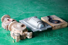 模具
